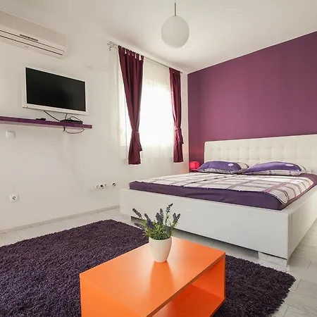 Apartment Gloria